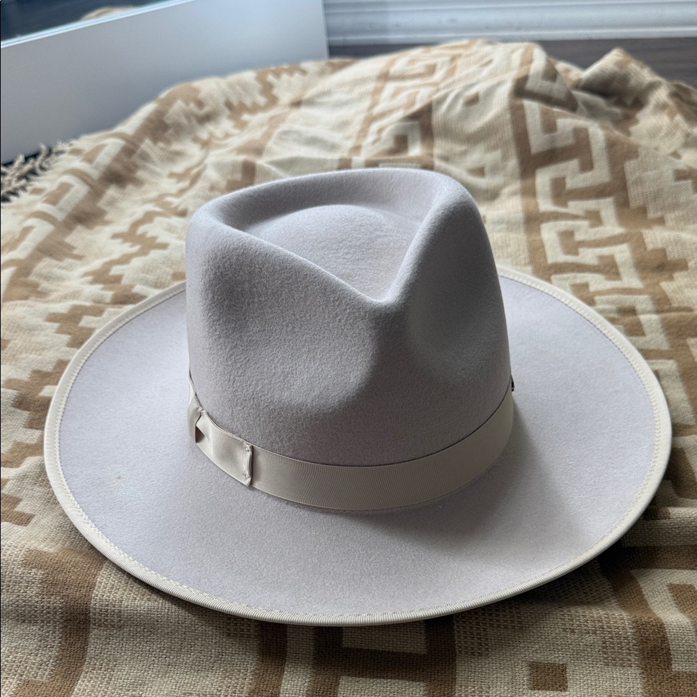 Gigi Pip Stylish Cream Wide-Brim Hat